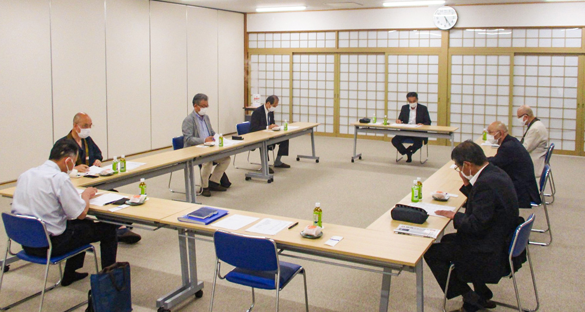天理教大阪教務支庁で開催された大阪府宗教連盟幹部会の様子