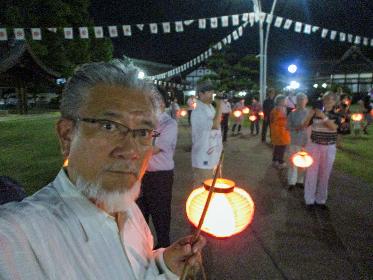 金光教祖生誕提灯行列の様子