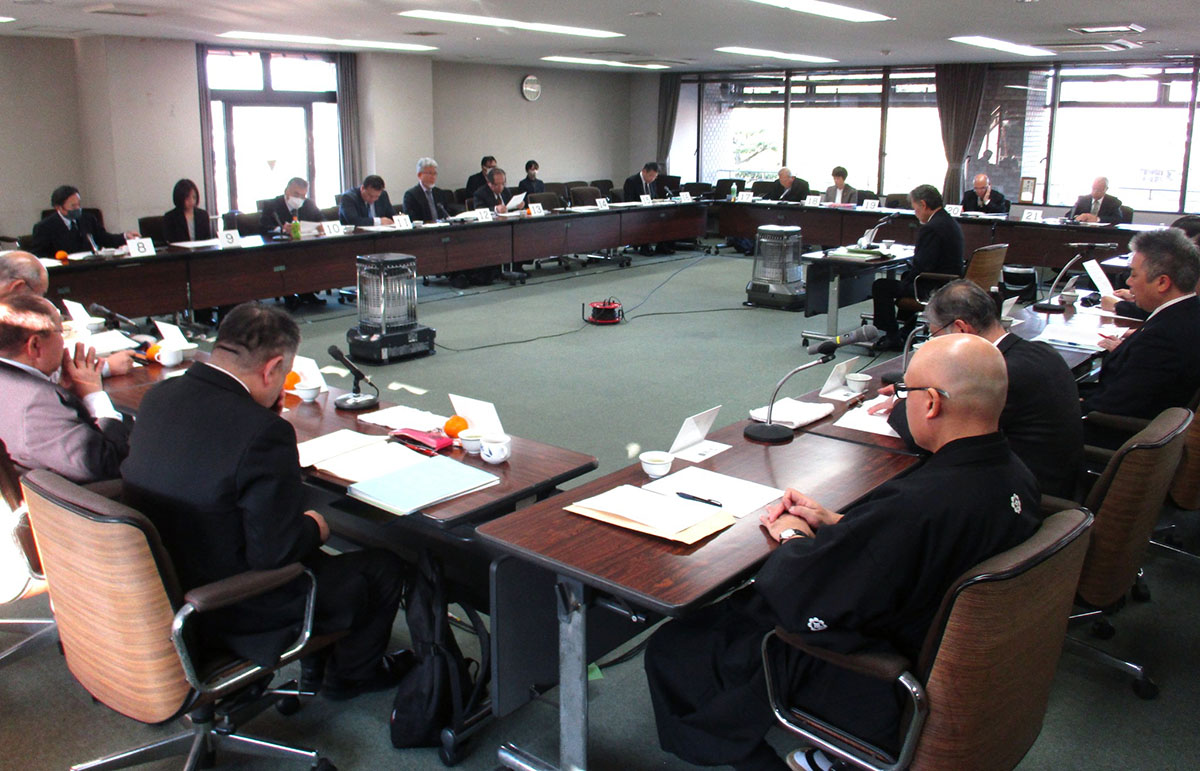  第65回臨時教団会一日目の様子